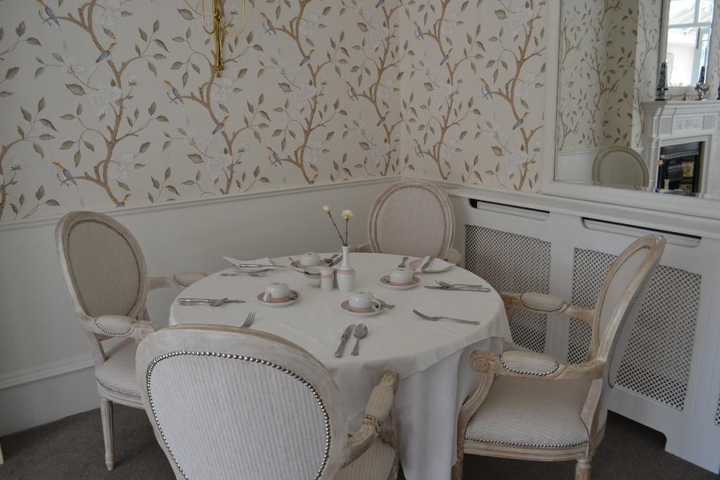 רייגייט Cranleigh Hotel מראה חיצוני תמונה