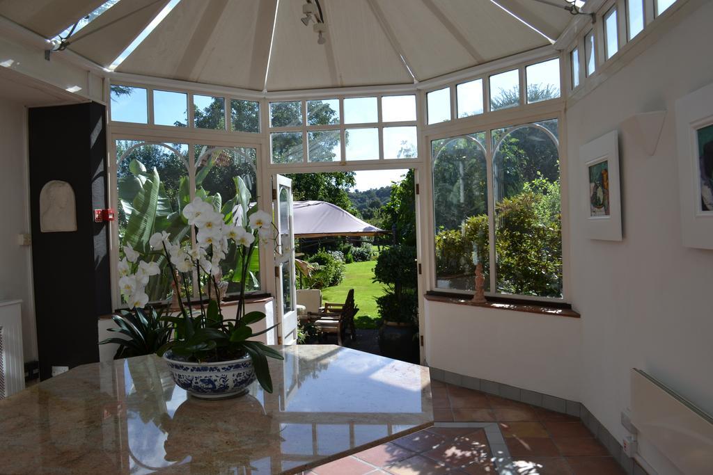רייגייט Cranleigh Hotel מראה חיצוני תמונה
